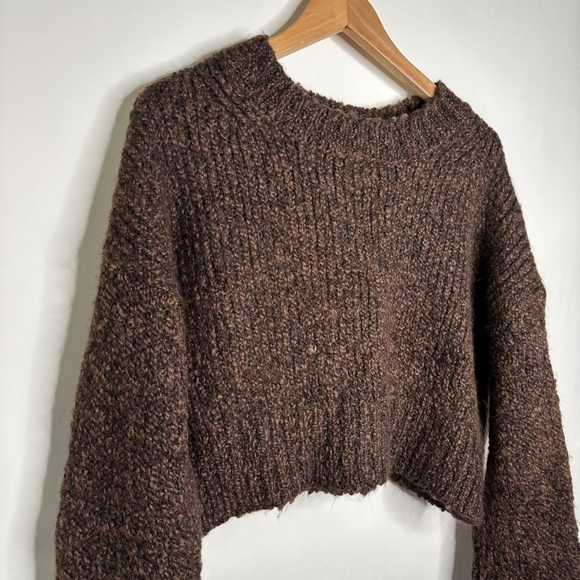 Banana Republic PETITE SOFFIO BOUCLÉ SWEATER Alpaca Wool Blend size Small NWT - Picture 2 of 11